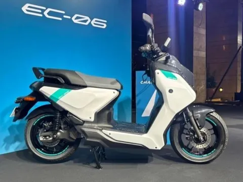 Yamaha EC-06: Xe máy điện chạy 169km/sạc có giá bao nhiêu?