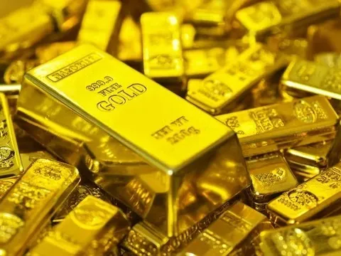 Giá vàng thế giới bất ngờ giảm