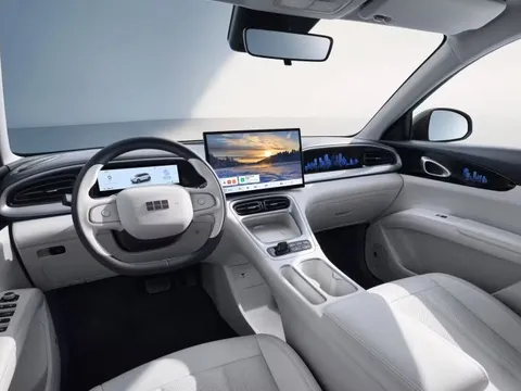 Xe điện Trung Quốc Geely EX2 về Việt Nam: Màn hình siêu lớn, có ADAS