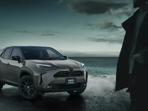 Toyota Yaris Cross 2026 ra mắt: Hồi sinh số sàn cho khách thích vần vô lăng nhưng lại cắt đi một tính năng an toàn đắt giá