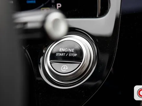 Cuộc tháo chạy hàng loạt của các đại gia ô tô khỏi giấc mơ EV sau khi đốt 50 tỷ USD