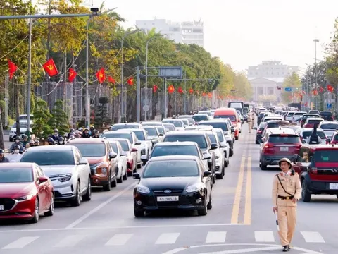 Một tỉnh miền Trung có hơn 4.700 xe ô tô đăng ký mới từ đầu năm 2026