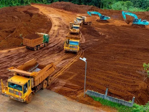 Ngoài đất hiếm, Việt Nam sở hữu kho báu được cả thế giới thèm khát, trữ lượng gấp 4 lần Trung Quốc và Mỹ cộng lại