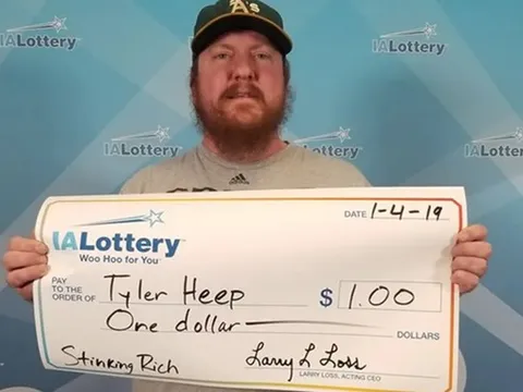 Tấm vé số trúng độc đắc 22 triệu USD và cú trượt dài của anh công nhân cơ khí