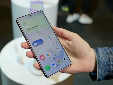 "Tỉnh táo" trước sự hào nhoáng mà Samsung phô bày, có một điều mà tất cả người dùng cần lưu ý ngay