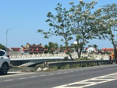 Ông Lững rời đi, mặt bằng cầu Mỹ An được giải phóng để thi công