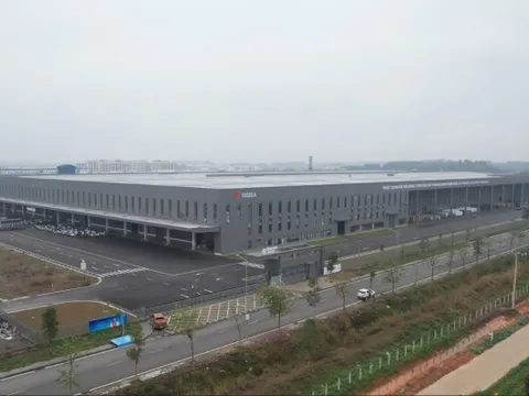 Tham vọng 2 triệu xe và 'con bài' Grab: YADEA có đang dùng 100 triệu USD để thay đổi hoàn toàn cuộc chơi xe ôm công nghệ tại Việt Nam?