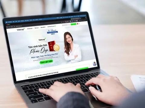 Vietcap tôn vinh bản lĩnh đầu tư của phụ nữ với giải thưởng đồng vàng dịp 8/3