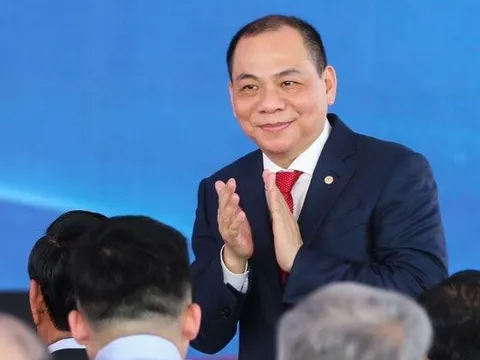 Tỷ phú Phạm Nhật Vượng vừa có thành tích mới trên hành trình "mang chuông đi đánh xứ người"