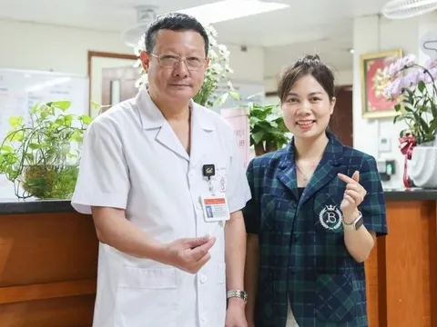 Lời thỉnh cầu 'sống đến khi con hết tiểu học' của người mẹ ung thư máu