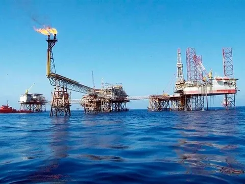 Petrovietnam đề xuất dừng xuất khẩu dầu thô, ưu tiên phục vụ trong nước