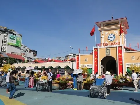 Giá xăng dầu biến động, người dân TP.HCM cần nắm rõ tin cực vui này