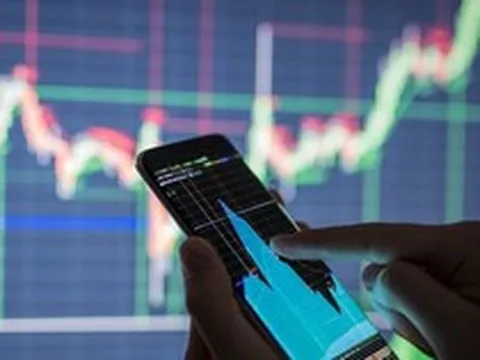 Công ty chứng khoán có "bóng dáng" Tân Hoàng Minh phát thông báo quan trọng