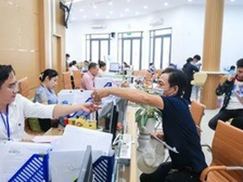 Khi lương cơ sở tăng lên 2,53 triệu đồng/tháng, những ai sẽ được hưởng?