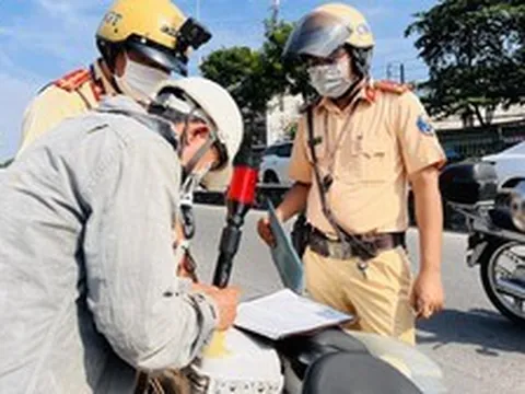 CSGT toàn quốc đang đồng loạt tập trung xử lý các vi phạm giao thông này, người dân chú ý