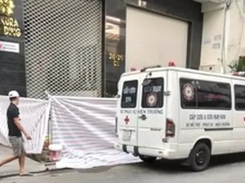 Nam sinh viên bất ngờ tử vong trên vỉa hè TPHCM