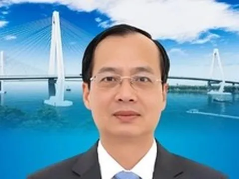 Chi tiết nhân sự lãnh đạo UBND tỉnh Vĩnh Long nhiệm kỳ mới