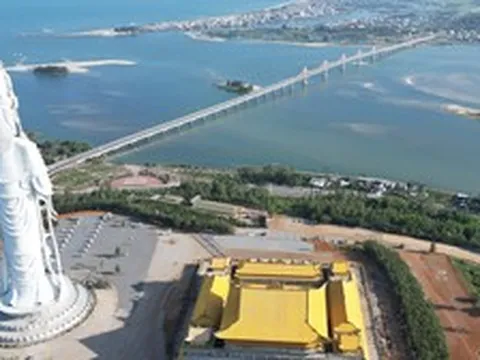 Một công trình của Việt Nam sắp hoàn thành nằm trong top cao hàng đầu toàn cầu, vượt nhiều tượng nổi tiếng của Trung Quốc