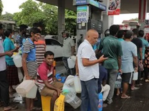 Giữa cơn khát dầu, một nước châu Á nhận tin cực vui từ Nga