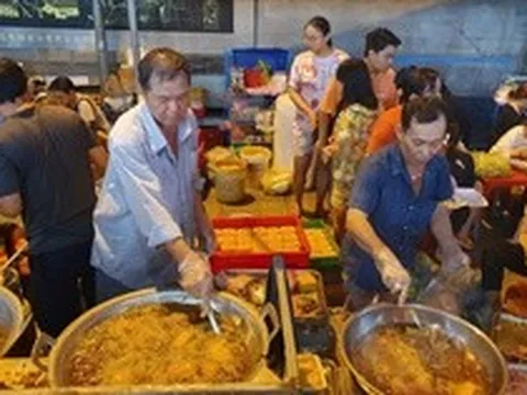 Người Việt chi 726.500 tỷ đồng tại các cửa hàng ăn uống trong năm 2025