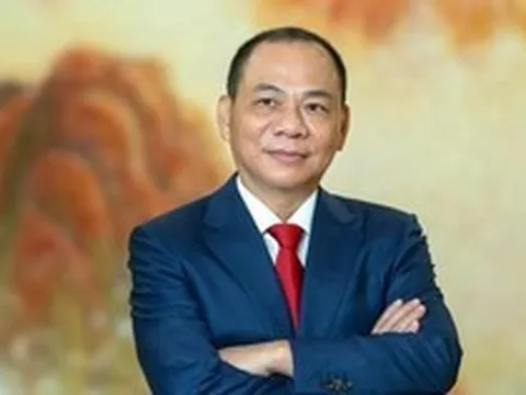Tỷ phú Phạm Nhật Vượng xuất hiện bên cạnh Masayoshi Son, Gautam Adani, Mukesh Ambani