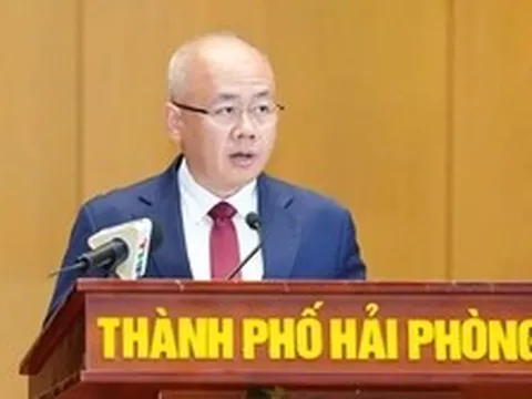 Phê chuẩn ông Đỗ Thành Trung giữ chức Chủ tịch thành phố Hải Phòng