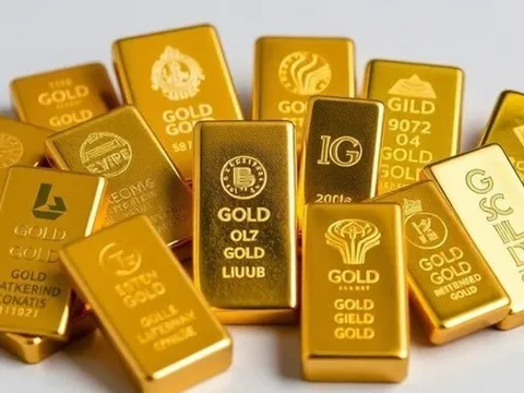 Giá vàng hôm nay (24/4): Giá vàng trong nước tiếp đà giảm 500 nghìn đồng/lượng