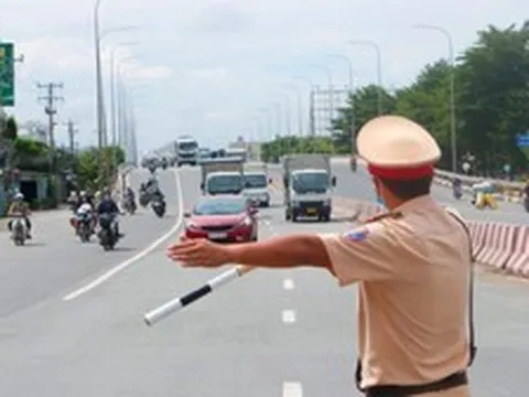 Công an Hà Nội: Thông báo tới tất cả người dân tham gia giao thông ngày 28/4