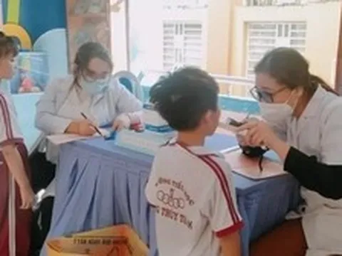 Truy nguồn thực phẩm sau loạt học sinh ở TPHCM nghi ngộ độc