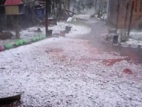 Không khí lạnh cuối mùa tràn về, miền Bắc có nơi nhiệt độ xuống dưới 19 độ C