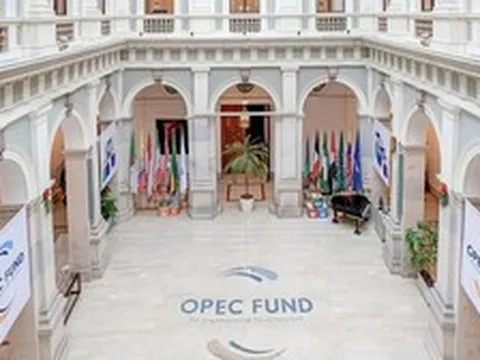 Quỹ của các "đại gia" dầu mỏ OPEC lần đầu tiên rót vốn vào một định chế phi ngân hàng tại Việt Nam