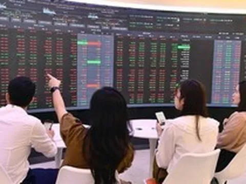 Thêm công ty chứng khoán hạ dự phóng VN-Index năm 2026