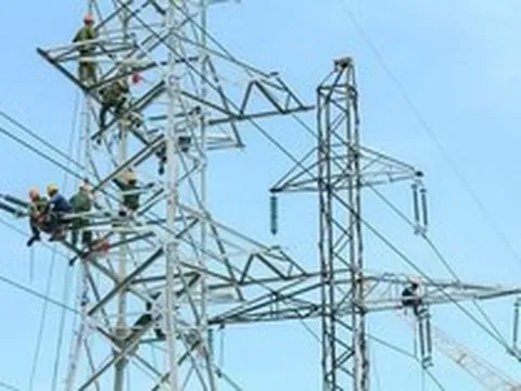 "Ông lớn” xây lắp điện Việt Nam lên tiếng về thông tin tham gia đường dây 500kV mạch 3, cổ phiếu bật tăng kịch trần