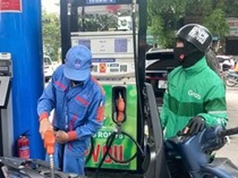 Thứ trưởng Bộ Công Thương nói lý do không bán song song xăng khoáng RON 95 cùng với E10