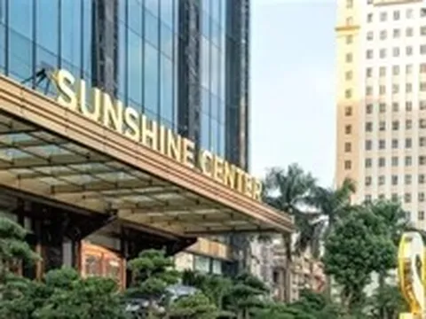 Đặt kế hoạch vượt nhiều 'ông lớn', cổ phiếu Sunshine tăng trần