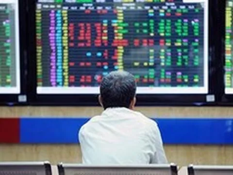 Góc nhìn chuyên gia: VN-Index vẫn khả năng nhúng dưới 1.800 điểm, 3 nhóm cổ phiếu có thể hút tiền trong nhịp tới