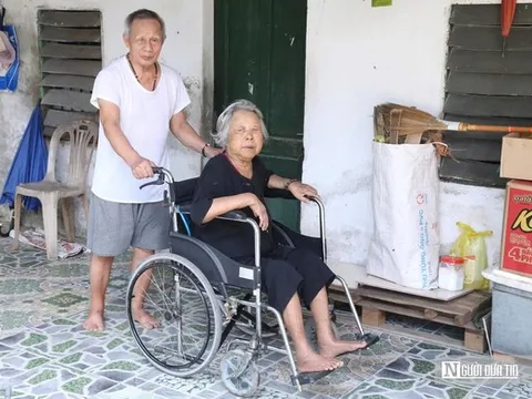 Tình người ở xóm chạy thận