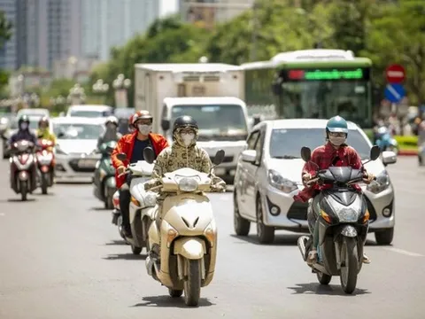 Đợt nắng nóng lần này có gì bất thường khiến miền Bắc oi bức suốt ngày đêm?