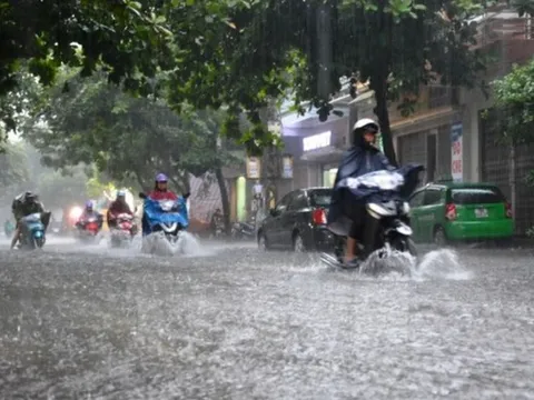 Áp thấp nhiệt đới khả năng hình thành trên Biển Đông, miền Bắc sắp đón mưa lớn dồn dập