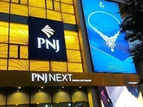 PNJ thủng đáy 5 năm, vốn hóa "bốc hơi" 22.500 tỷ đồng sau vài tháng