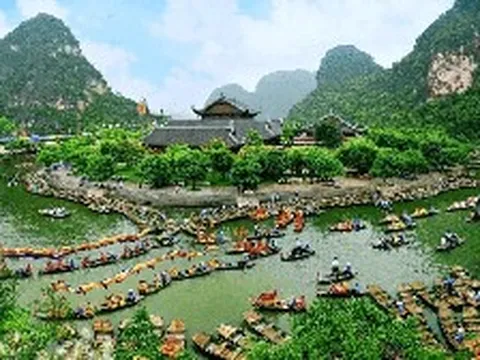 Việt Nam có 1 vùng đất sở hữu Di sản Thế giới đầu tiên của Đông Nam Á vừa được "Oscar của ngành du lịch" đề cử, là nơi tỷ phú Xuân Trường đầu tư KDL tâm linh 12.000 ha
