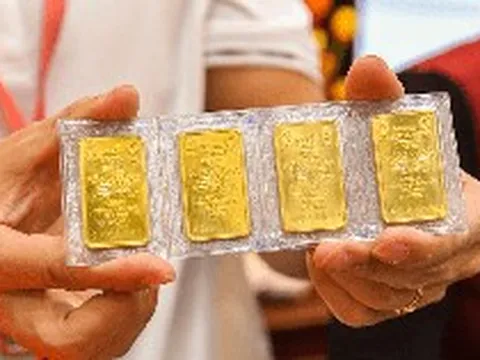 Hiếm có: Người dân trong nước được mua vàng sát giá thế giới