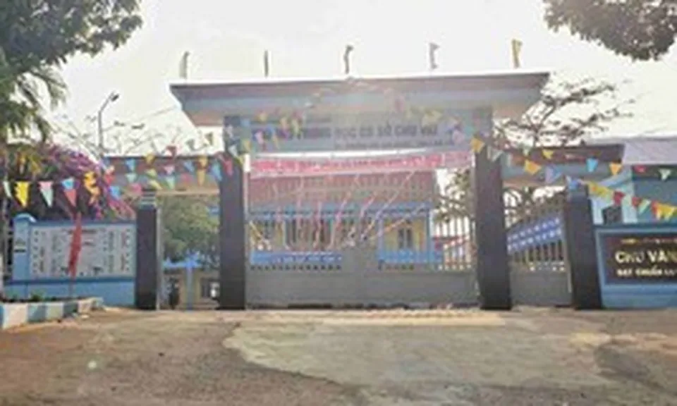 Nam sinh lớp 9 ngất xỉu, tử vong trong giờ học thể dục